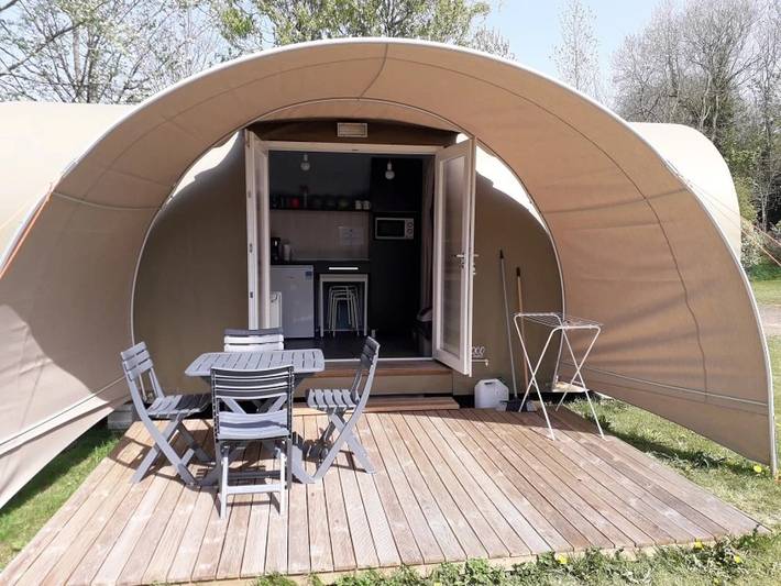 Tente pour 4 personnes, avec bassin pour enfant et sauna dans le Finistère - 4