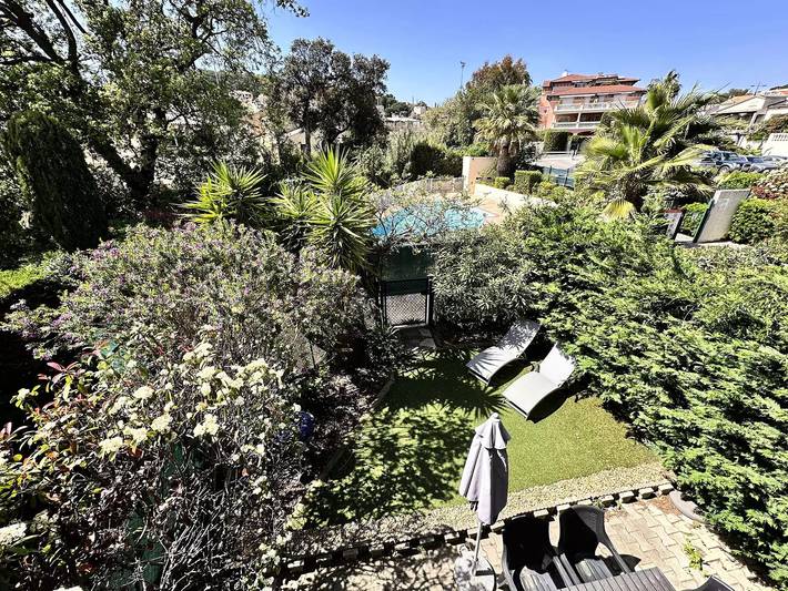 Gîte pour 8 personnes, avec piscine à Carqueiranne - 4