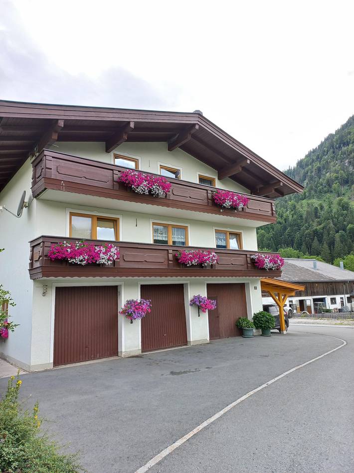 Bauernhof für 4 Personen, mit Balkon und Garten in Sankt Ulrich am Pillersee