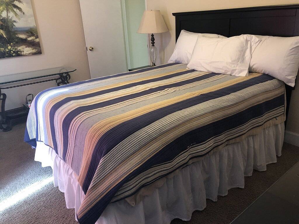 Ganze Wohnung, 2 bedroom 1 bath condo 1 block to Shands (4) in Gainesville, Alachua County