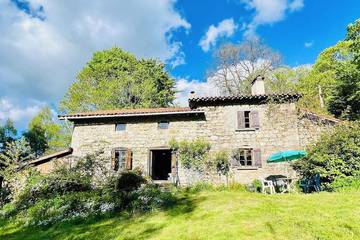 Agriturismo pour 8 personnes à Ambert