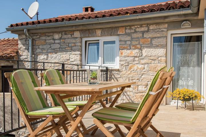 Ferienwohnung für 3 Personen, mit Balkon/Terrasse und Garten
