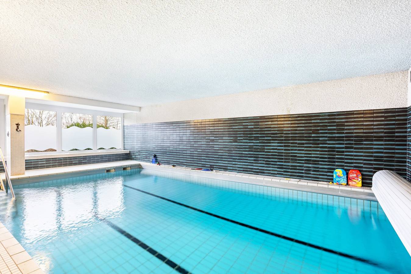 Ganzes Studio, Studio-Apartment 'Ferienappartement Möhnesee' mit Gemeinschaftsgarten und Pool in Möhnesee, Kreis Soest
