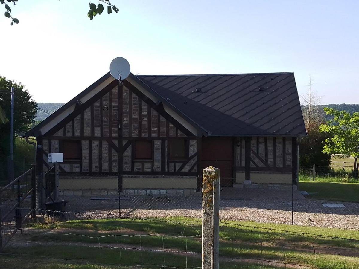 Gite Le Monteney in Pont-Audemer, Région de Bernay
