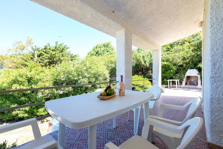 Appartamento intero, Appartamento 'Con Terrazza' con Vista Mare, Wi-Fi e Aria Condizionata in La Muddizza, Valledoria
