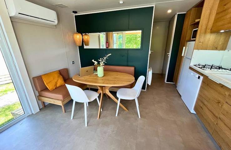 Gîte pour 4 personnes, avec piscine et jardin, animaux acceptés à Prunières - 3