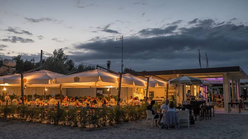 Casa vacanza per 5 persone con piscina per bambini in Punta Marina, Provincia di Ravenna