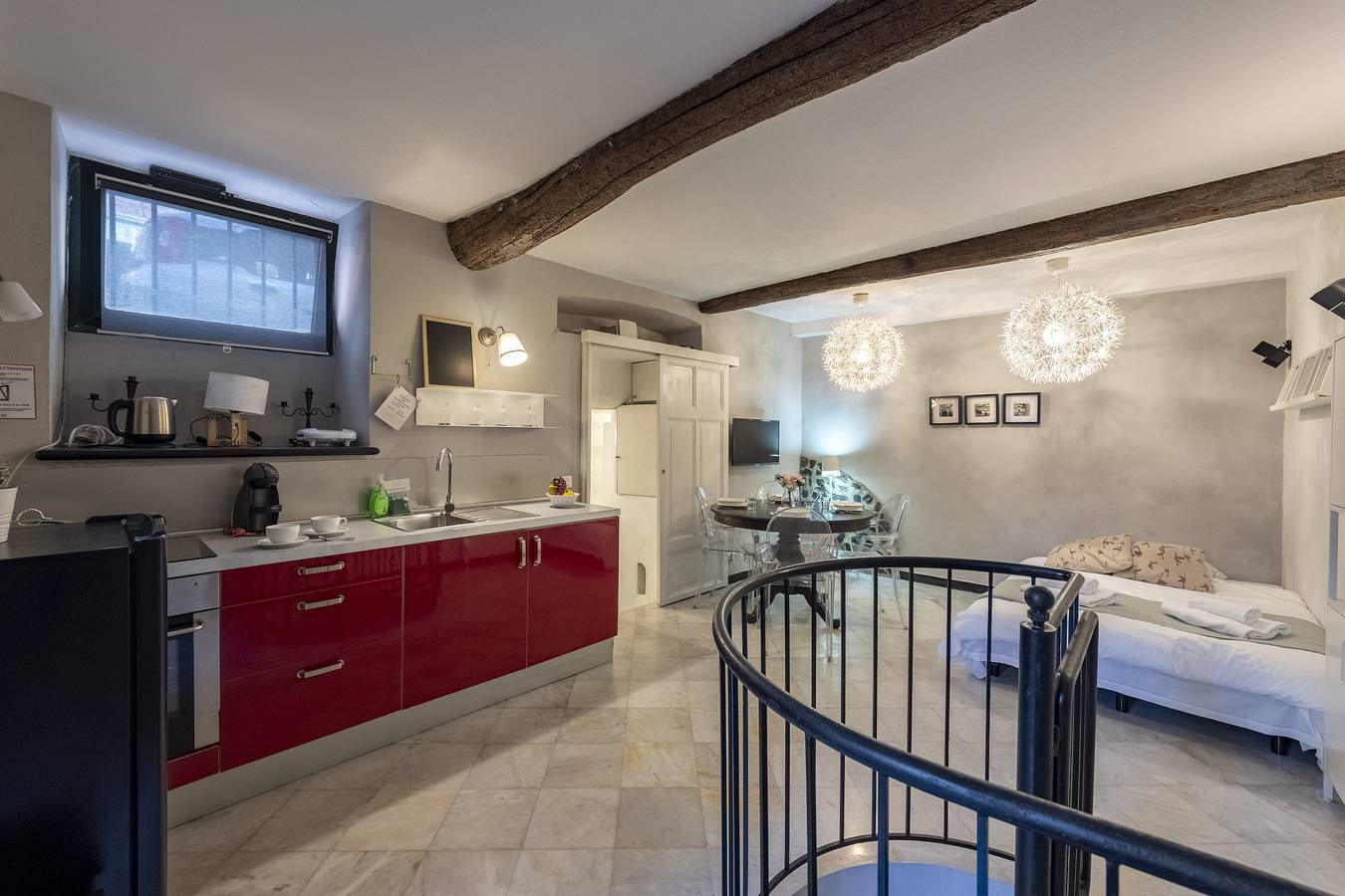 Ganze Wohnung, Charmante Ferienwohnung mit WLAN und Klimaanlage in der Nähe des Agriturismo Bell'Aria in Uscio, Ligurische Küste