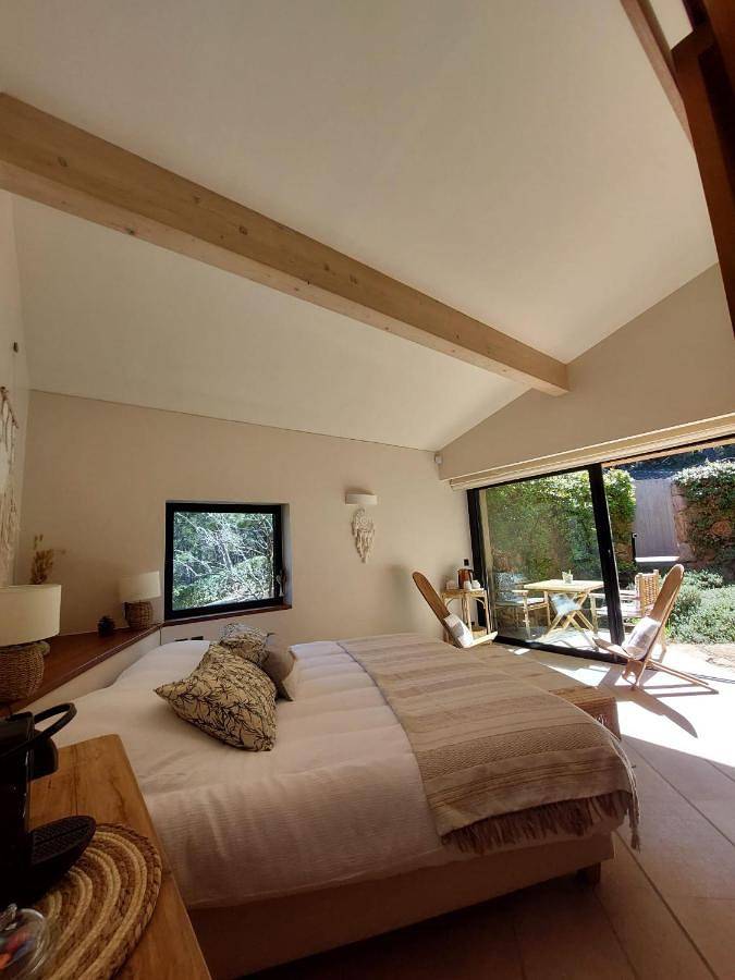 Double Room with Terrace in La Cadière-d'Azur, Côte méditerranéenne (France)