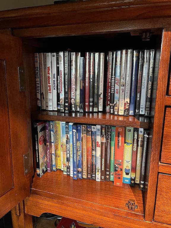 Log cabin for 8 people, with terrace and hot tub as well as garden in Alberta