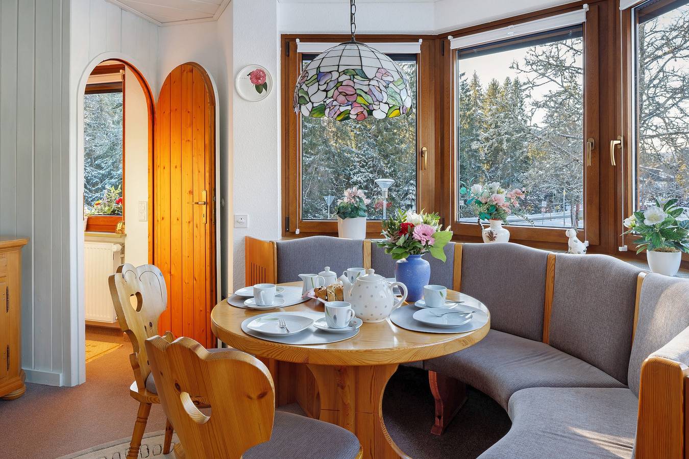 Ganze Wohnung, Ferienwohnung 'Oskar' mit Bergblick, Gemeinschaftsgarten und Wlan in Titisee, Titisee-Neustadt