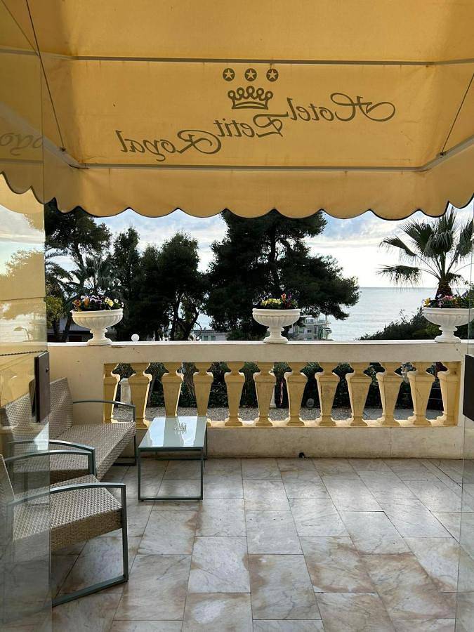 Hotel Petit Royal in Ospedaletti, Commune d'Ospedaletti