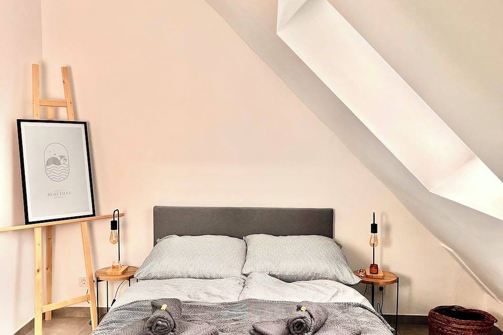 Ganze Wohnung, Holzperle - stilvolles Loft in Saarbrücken in Saarbrücken, Saargau