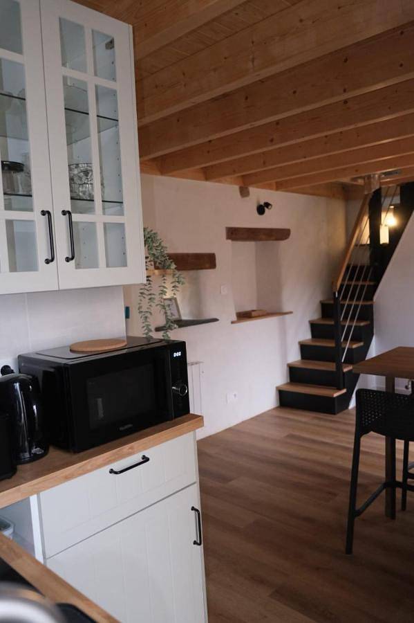 Gîte pour 2 personnes, avec terrasse à Lanrivoaré