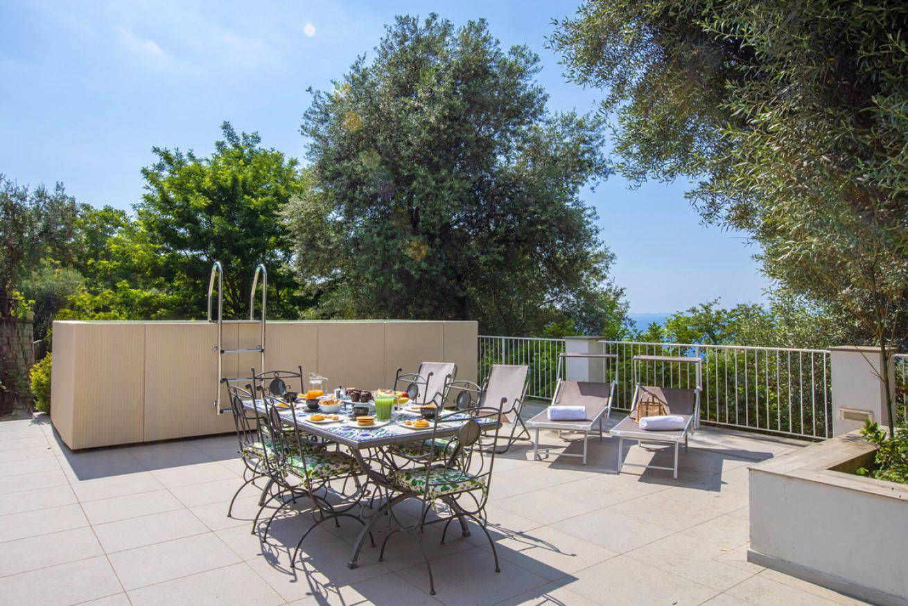 Villa per 11 persone con piscina in Sorrento, Napoli e dintorni