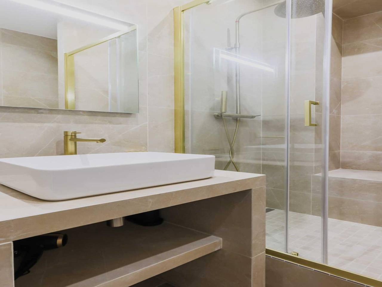 Ganze Wohnung, Gemütliches Apartment - 1Br/2P - Saint-Cloud in Saint-Cloud, Hauts-de-Seine