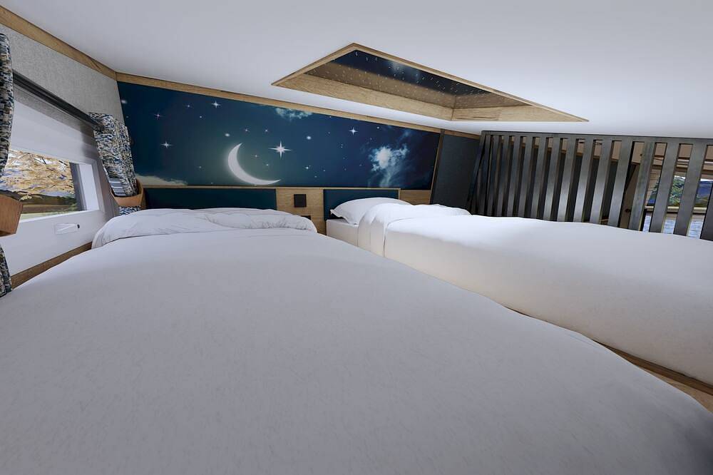 Azure Horizons Glamping - The Brook Pod Gv18 in Northampton, Northamptonshire
