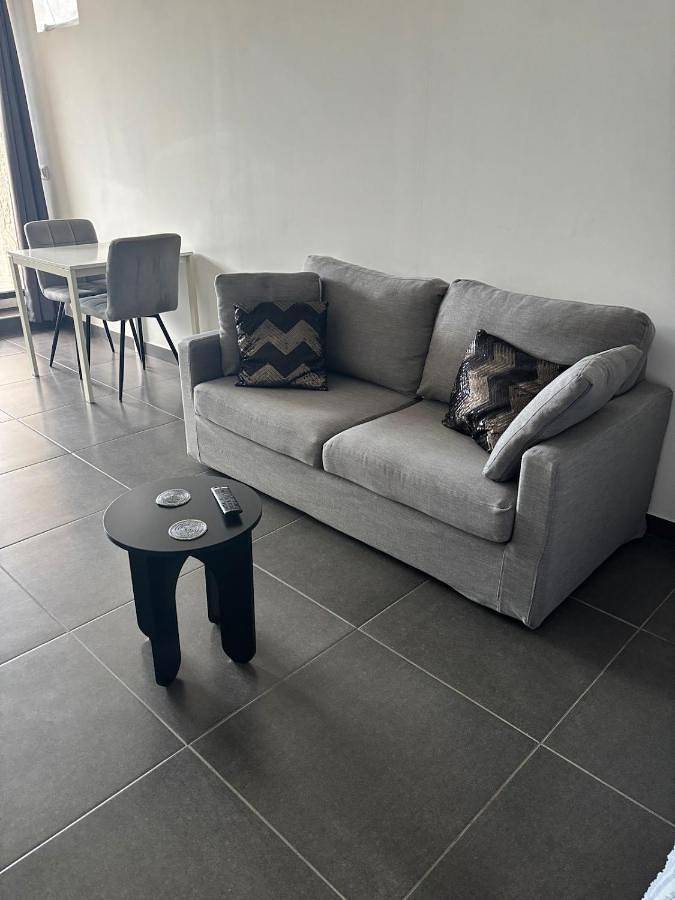 Appartement entier, Studio indépendant terrasse et piscine avec accés limité mais privatisée in Saint-Savournin, Côte méditerranéenne (France)