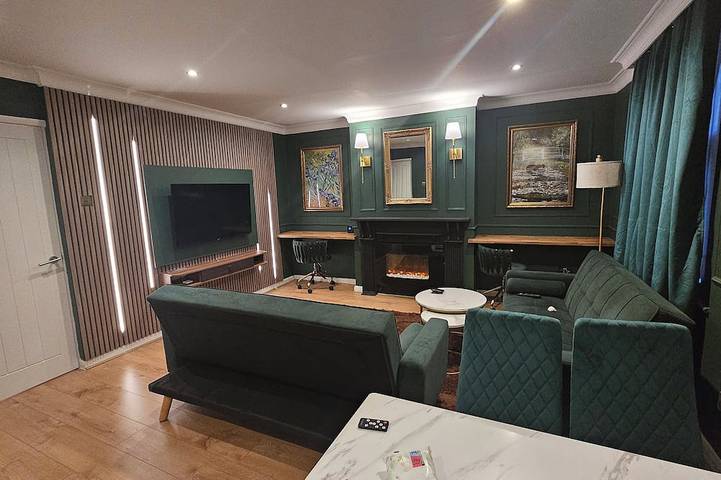 Apartment for 6 people, with garden in Harrow