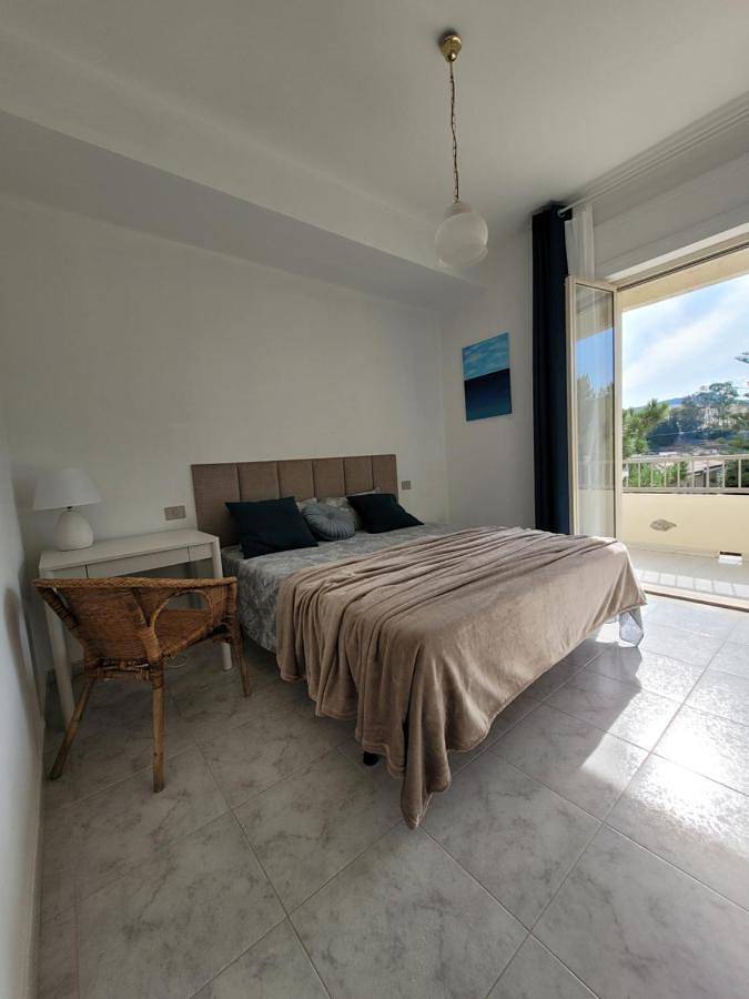 Gîte pour 7 personnes, avec balcon et vue à Strongoli - 2