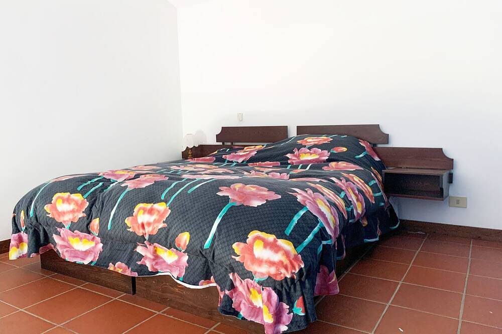 Apartamento entero, Bracciano Lake Farmhouse - Apt. Blue in Anguillara Sabazia, Lago de Bracciano