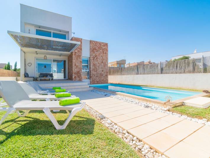Chalet para 6 personas, con piscina y jardín en Sa Ràpita