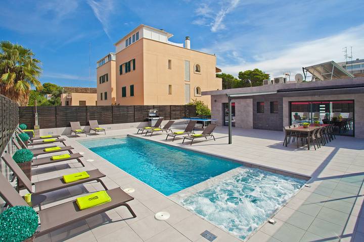 Finca für 12 Personen, mit Balkon und Terrasse in El Arenal - 2