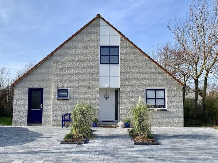 Villa für 10 Personen, mit Whirlpool und Terrasse sowie Garten und Sauna