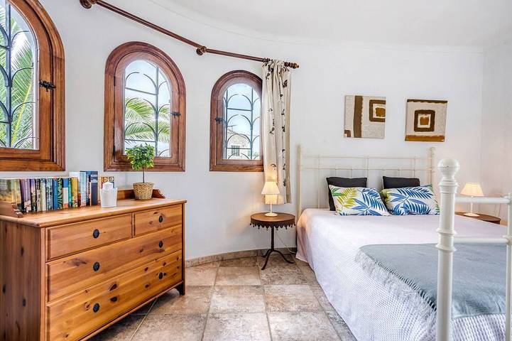 Ganze Wohnung, Obergeschoss Ferienapartment  mit Komfort und Charme, Pool und Strandnähe in Cala Santanyí in Son Moja, Santanyí