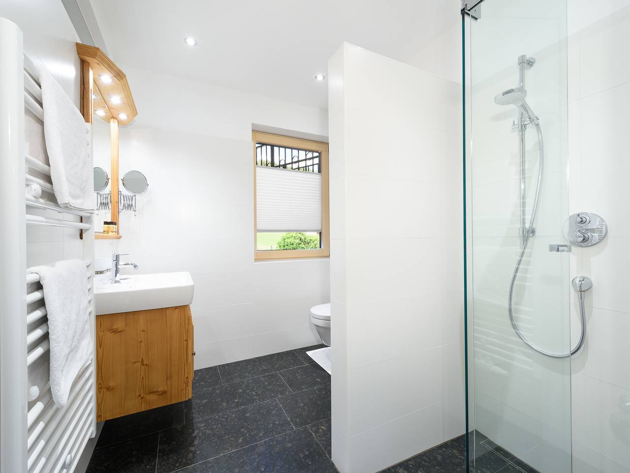 Apartamento vacacional entero, Appartement  4b "Felsgeschichten" in Innsbruck, Distrito de Innsbruck-Land