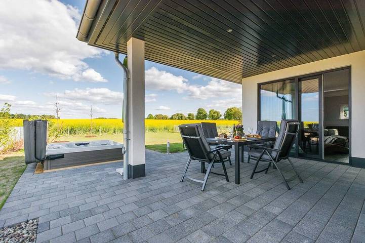 Ferienhaus für 4 Personen, mit Sauna und Terrasse sowie Garten in Göhren-Lebbin
