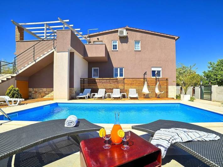 Ferienvilla 'Villa Nikolina' mit privatem Pool in Pula-Medulin, Pula