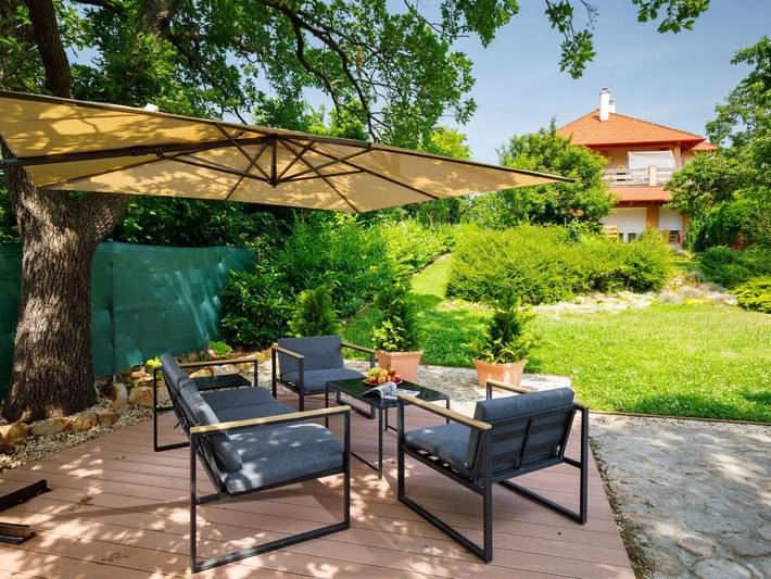 Villa for 6 people, with yard in Hungary