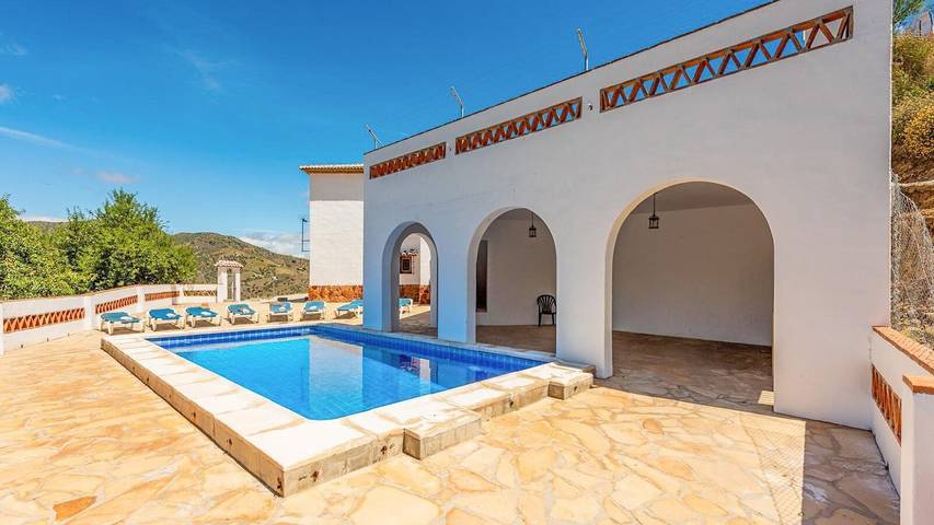 Casa rural para 12 personas, con balcón/terraza en El Borge