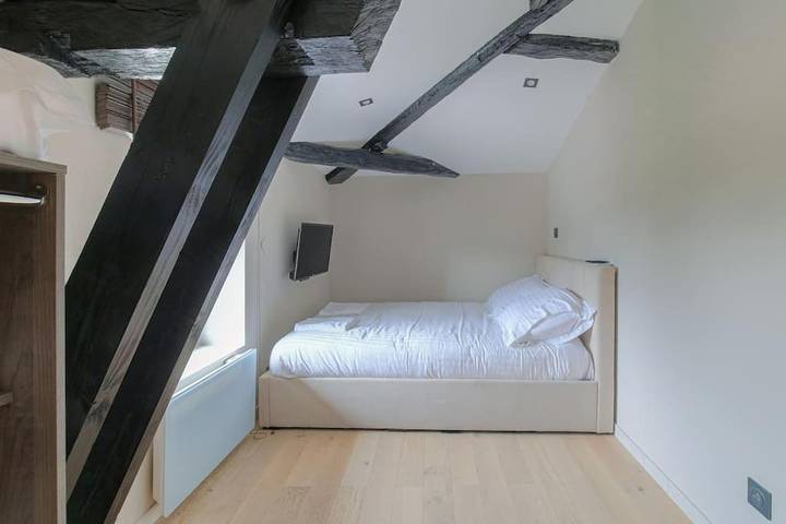 Gîte pour 4 personnes à La Tour-de-Salvagny - 2