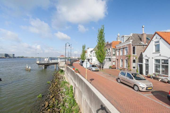 Gîte pour 4 personnes, avec sauna ainsi que vue et terrasse dans Lekkerkerk - 2