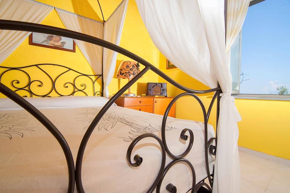 Entire apartment, - The Sirens' Refuge - in Massa Lubrense, Naples Province