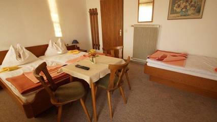 Vakantiewoning voor 4 Personen in Weyregg am Attersee, Bezirk Vöcklabruck, Afbeelding 4