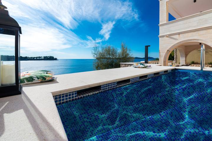 Villa pour 10 personnes, avec vue sur l’océan et jardin à Lozica - 3