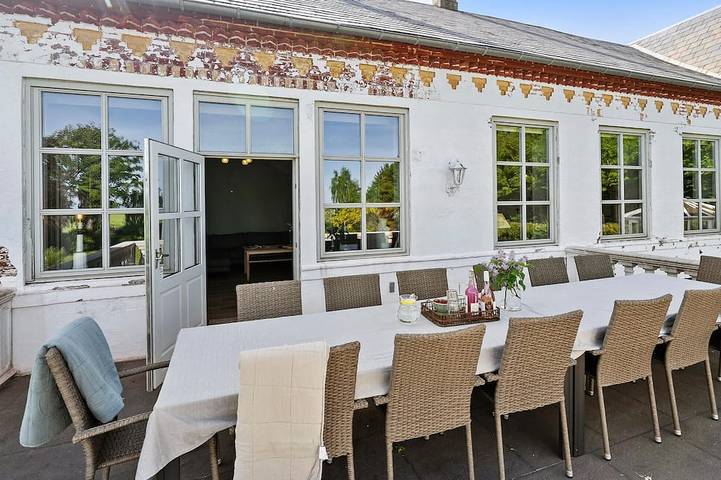 Ferienhaus für 14 Personen, mit Whirlpool, mit Haustier in Lunderskov
