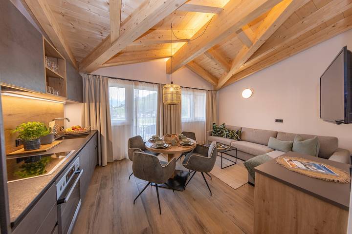 Ferienwohnung für 4 Personen, mit Balkon und Terrasse sowie Garten in Bruck an der Glocknerstraße