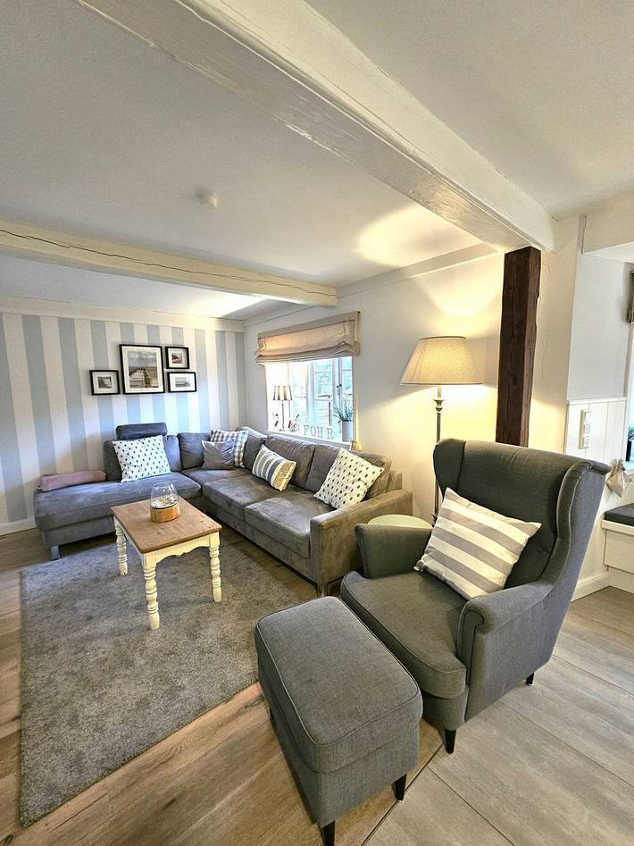 Ganze Wohnung, Ferienhaus WattGut in Oevenum: Sauna, Kaminofen & Garten für 6 Gäste in Nordfriesische Inseln (Schleswig-Holstein) (Schleswig-Holstein), Oevenum