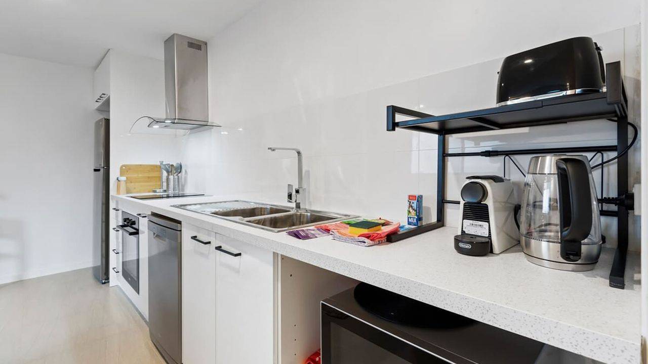 Entire holiday apartment, Ferienwohnung für 2 Personen (1 m²) in Carnegie in Melbourne, Glen Eira City