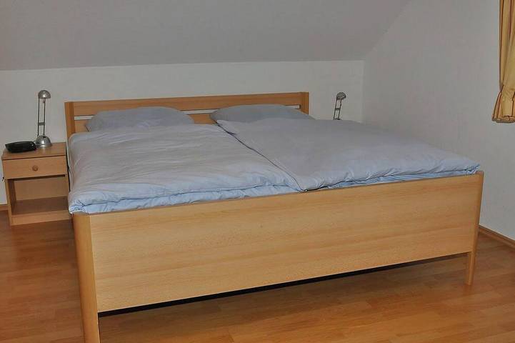 Ferienhaus für 4 Personen, mit Terrasse und Garten sowie Sauna in Norden-Norddeich - 2