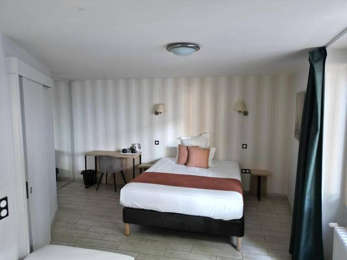 Hôtel pour 3 personnes à Villeneuve-sur-Lot - 2