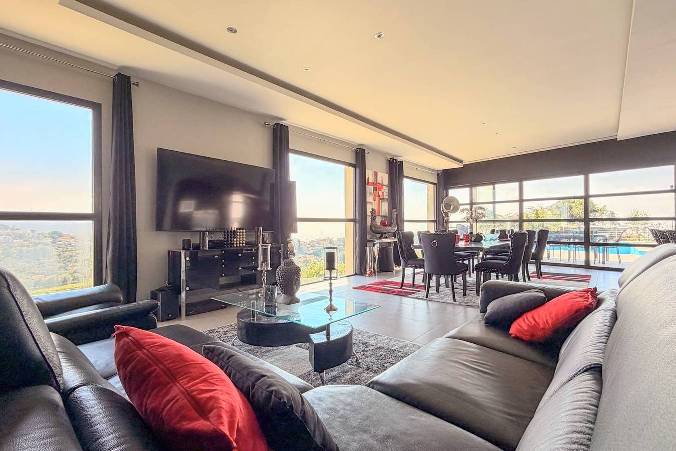 Ferienhaus für 10 Personen mit Terrasse in Nizza, Mittelmeerküste (Frankreich)