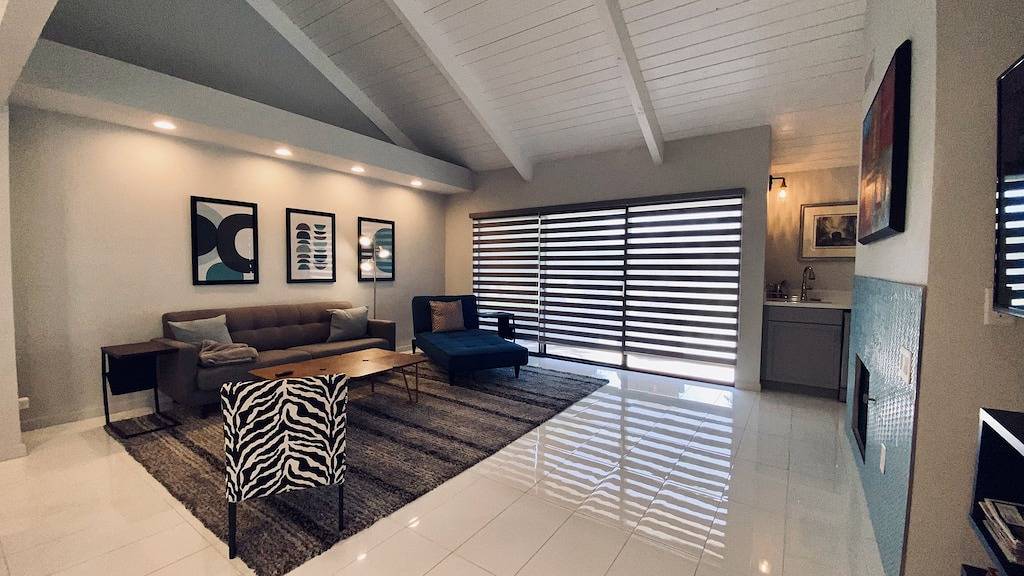 Ganze Wohnung, Neu! 40 - Liebe: Komplett renoviert, 2 Bett / 2 Bad, herrliche Aussicht. Ein Greenday-Objekt! in Rancho Mirage, Coachella Valley