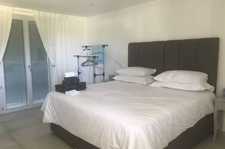 Location de vacances pour 6 personnes, avec jardin à Le Pizou - 4