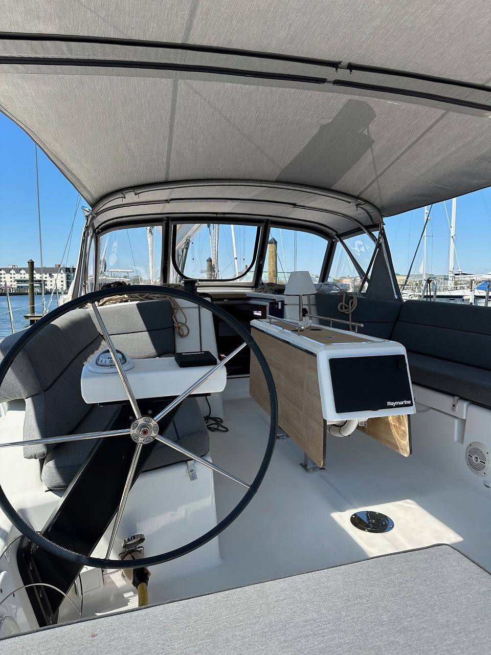Boat for 4 people in Chesapeake, Virginia