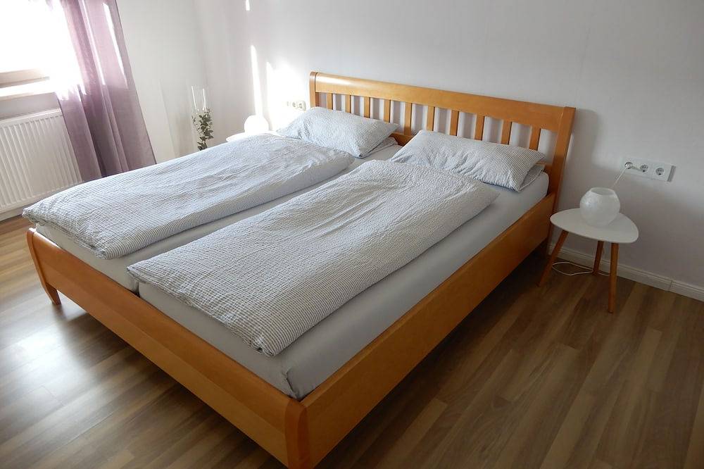 Ganze Wohnung, Ferienwohnung mit großer Terrasse in Modautal, Südhessen